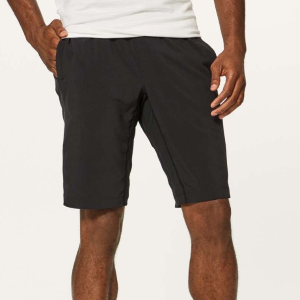 Lululemon T.H.E. Short 11" Linerless in black